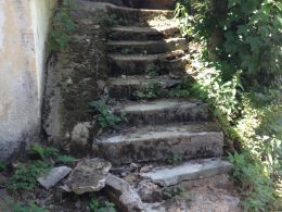 Kamenné schody 1